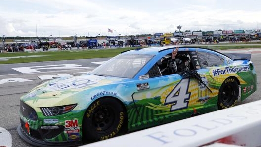 La Ford numero 4 del team Stewart-Haas di Kevin Harvick, 44 anni, vincitore e leader della classifica. AFP