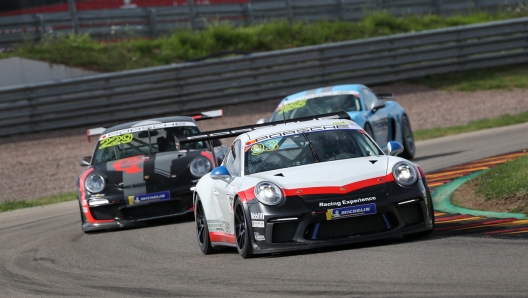 Fassbender in azione con Porsche 911 GT3 Cup sempre alla Porsche Racing Experience