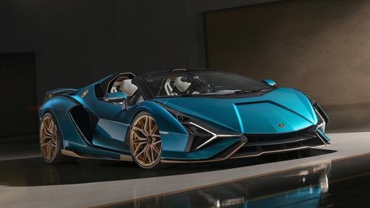 La Lamborghini Sián Roadster accumula l’energia elettrica tramite supercondensatori al posto delle batterie