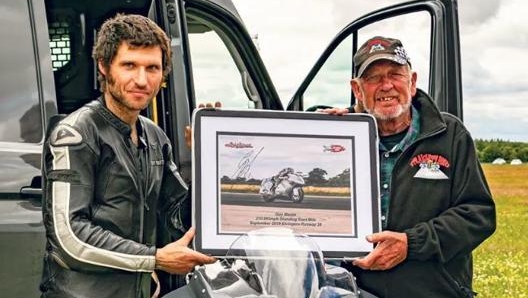 Guy Martin con Trevor Duckworth, l’organizzatore degli eventi “Straightliner”