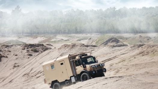 Unimog in azione sulla sabbia