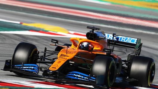 La McLaren in azione durante i test di Montmelò lo scorso febbraio. Getty