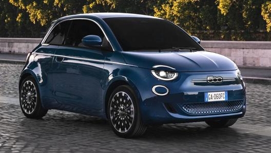 La versione chiusa della Fiat 500 elettrica