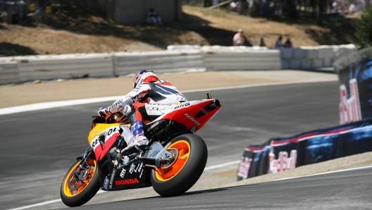 Nicky Hayden al Cavatappi di Laguna Seca nel 2006, dove bissò il successo del 2005. Lapresse