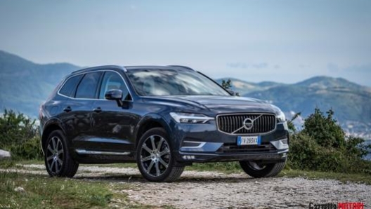 La Volvo XC60 B5 ha una potenza di 235 cavalli