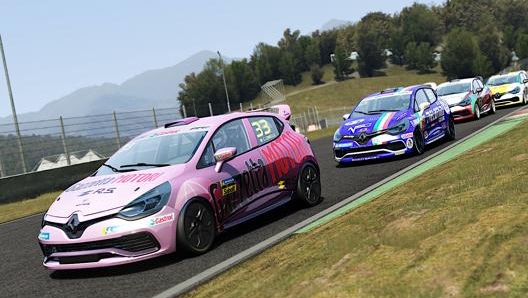 Corrado Ciriello ha vinto alla grande la penultima gara della Clio Cup eSport Series