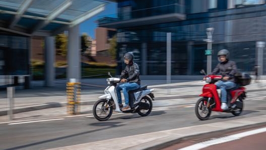 La nuova serie dello scooter elettrico Askoll Ngs