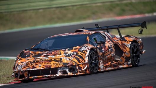 La Lamborghini Scv12 ha una potenza di 830 cavalli