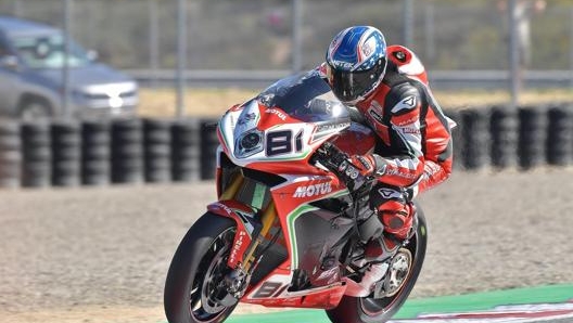 Jordi Torres in azione con la MV Agusta F4 Wsbk