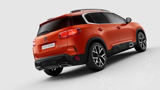 Il profilo posteriore della Citroen C5 Aircross