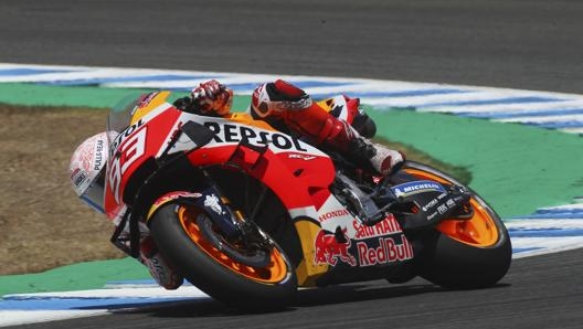 Marquez in azione a Jerez prima dell’infortunio. Lapresse