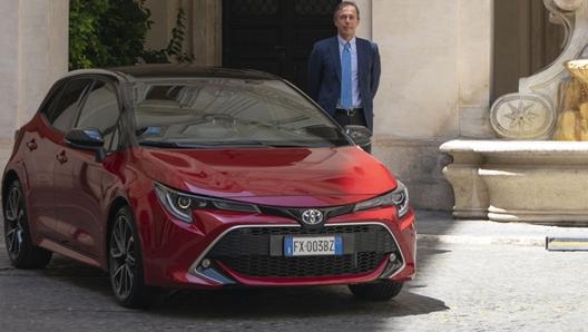 La Toyota Corolla nel cortile di palazzo Chigi