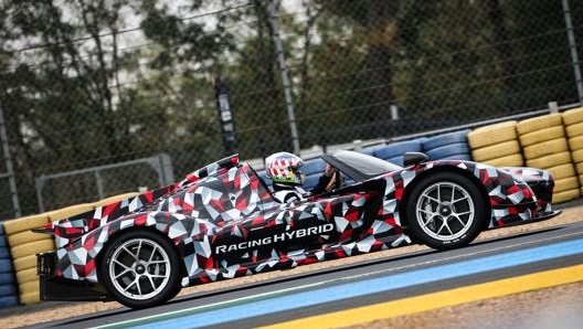 La Toyota GR Super Sport per la prima volta dal vivo a Le Mans