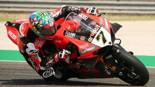 Chaz Davies in azione con la Ducati. Epa