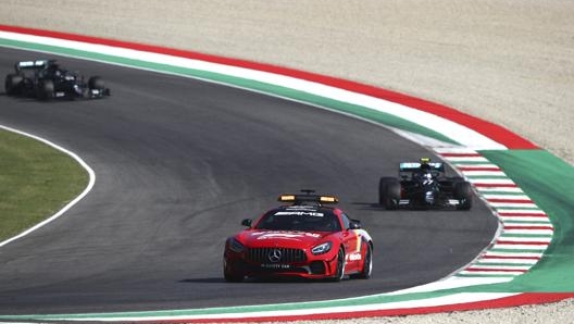 La Safety Car in pista