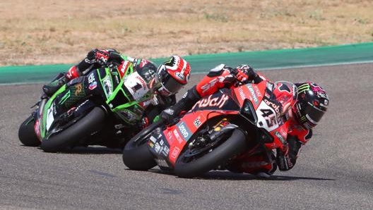 Rea e Redding in bagarre ad Aragon. Epa