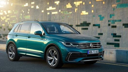 La Volkswagen Tiguan è il modello più venduto del segmento D con 10.749 unità