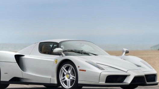 La Ferrari Enzo del 2003: prezzo stimato circa 2 milioni di euro