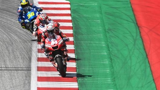 Dovizioso davanti a Miller e Mir. Afp