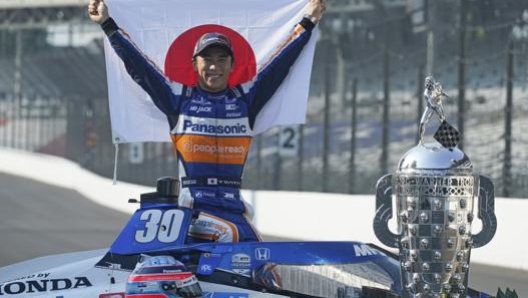 Takuma Sato, vincitore della 500 Miglia 2020. LaPresse