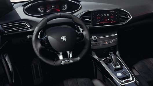 Gli interni della rinnovata Peugeot 308