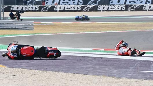 La caduta di Bagnaia. Afp