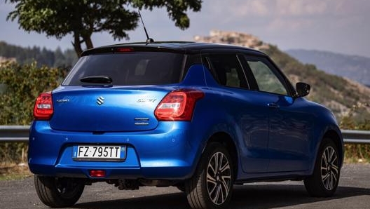 Suzuki Swift 1.2 Hybrid Allgrip ha un peso in ordine di marcia di 1.050 Kg