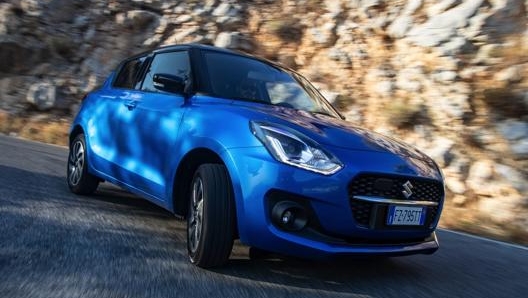 Suzuki Swift 1.2 Hybrid Allgrip in azione