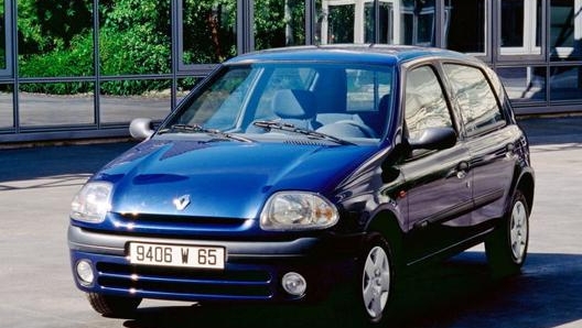 Sulla seconda Clio c’è anche il V6 3.0 della Laguna