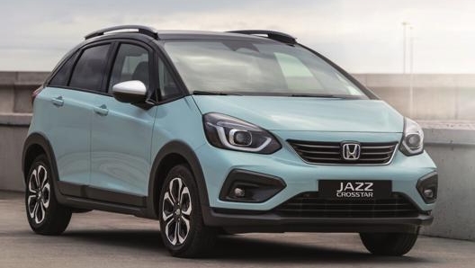 La nuova Honda Jazz alza l’asticella tecnologica rappresentata  dalla nuova motorizzazione ibrida e:HEV da 109 Cv.