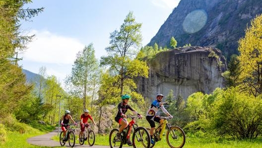 Lo scenario alpino della Bassa Valtellina, in Lombardia, non distante dal Lago di Como