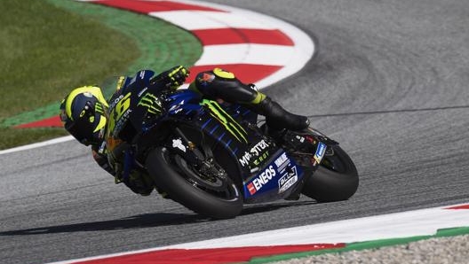 Valentino Rossi, caduto in Q1, partirà dalla 14° posizione