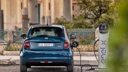 In arriva anche la Fiat 500 elettrica