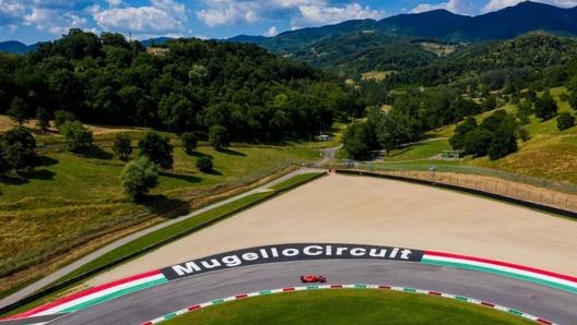 Il tracciato del Mugello misura 5,245 chilometri e conta 15 curve