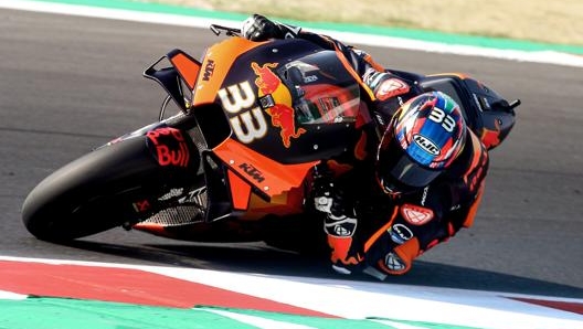 Brad Binder è il più veloce nella giornata di venerdì del GP dell’Emilia Romagna. Ansa