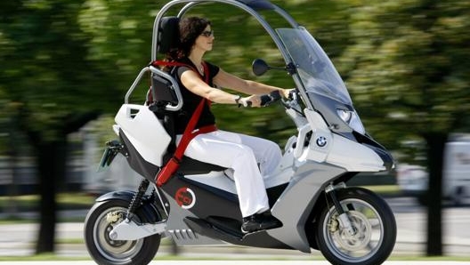 Il concept elettrico del Bmw C1-E presentato nel 2009