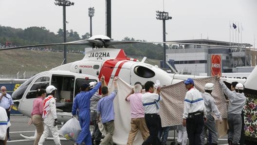 De Angelis sull’elisoccorso per un altro grave incidente a Motegi nel 2015. Epa