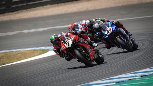 Chaz Davies in azione a Jerez