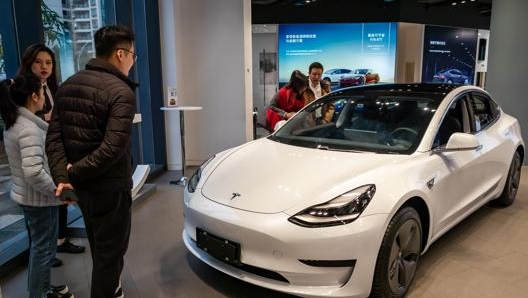 Lancio della Tesla Model 3 avvenuto a fine luglio 2017