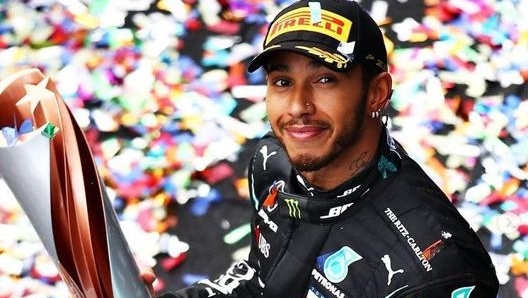 Hamilton ha riscritto il record di vittorie nel 2020: 95 centri in carriera (foto @lewishamilton)