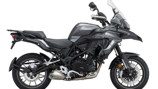 Il prezzo della best seller Benelli Trk 502 rimane invariato (5.990 euro) per il 2021