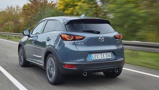 Compatta e dinamica, queste sono solo due delle qualità della Mazda CX-3 2021