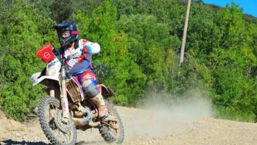 Sara Lenzi in azione. soloenduro.it