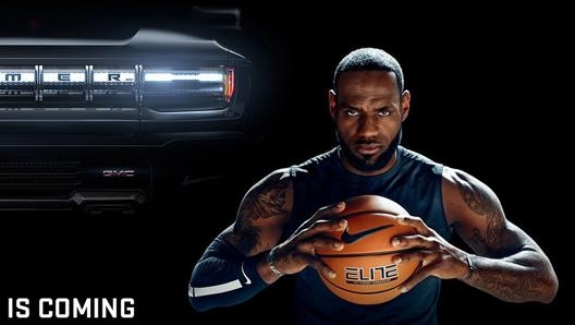 LeBron James testimonial dell’Hummer EV