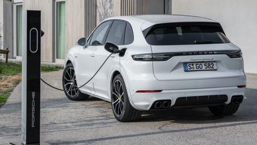 La Porsche Cayenne è arrivata alla terza generazione