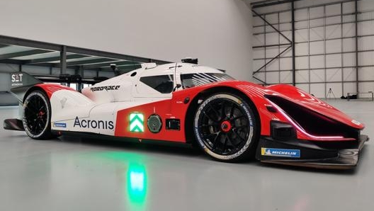 L’auto del team svizzero Acronis Sit Autonomous