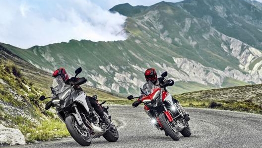 La Ducati Multistrada V4  spinta da un quattro cilindri a V di 90 da 170 Cv