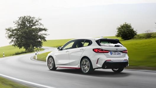 Ad ottobre la BMW Serie 1 viene proposta con un canone mensile a partire da 169 euro