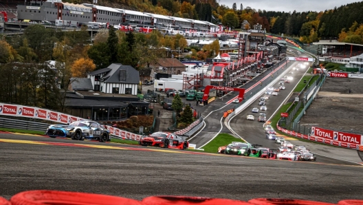 La partenza della 24 Ore di Spa 2020 in Belgio. Sro