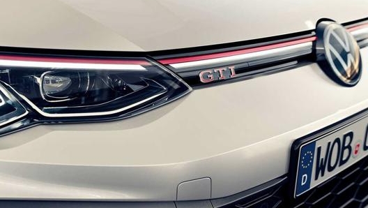 Il frontale della Volkswagen Golf GTI Clubsport